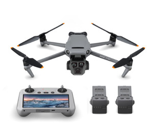 Квадрокоптер DJI Mavic 3 Pro Fly More Combo (DJI RC)